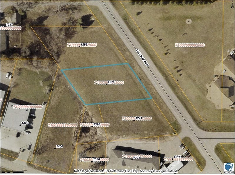 1271 College Way, Fergus Falls, MN 56537