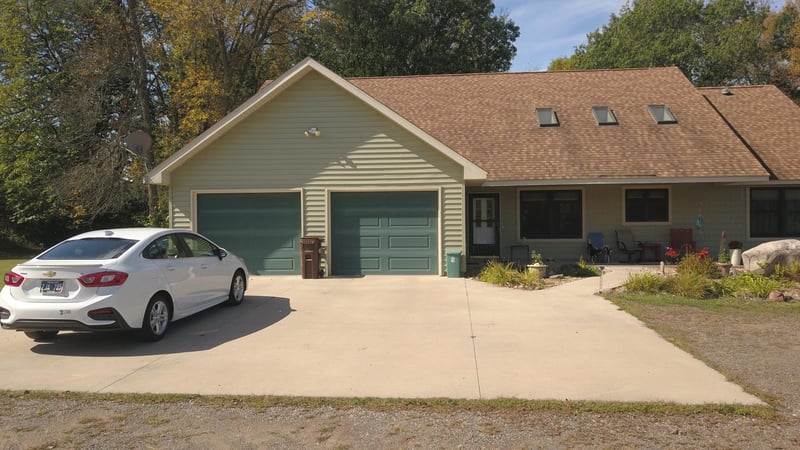 44992 30th Ave, Isle, MN 56342