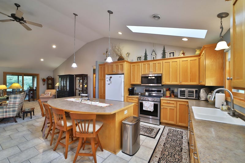 44992 30th Ave, Isle, MN 56342