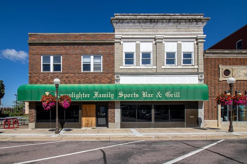 214 N Minnesota St, New Ulm, MN 56073