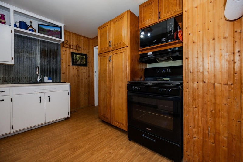 6018 6th St, Lake Park, MN 56554