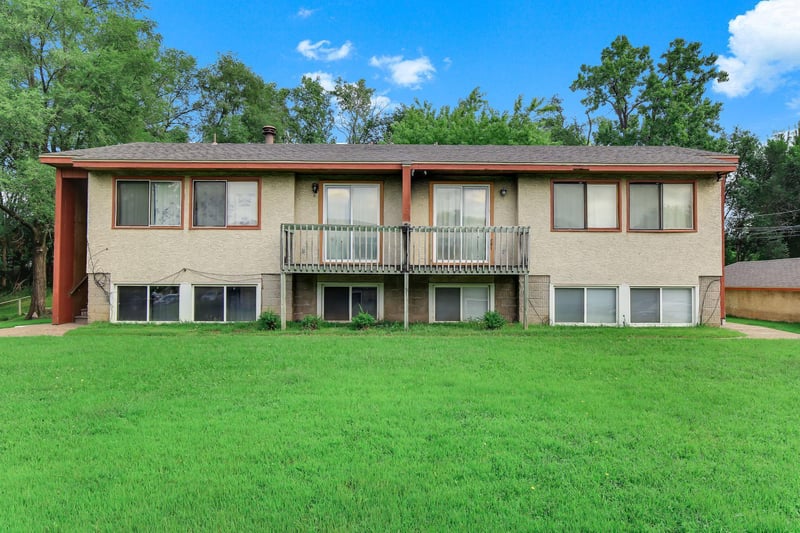 1616 Sloan St, Saint Paul, MN 55130