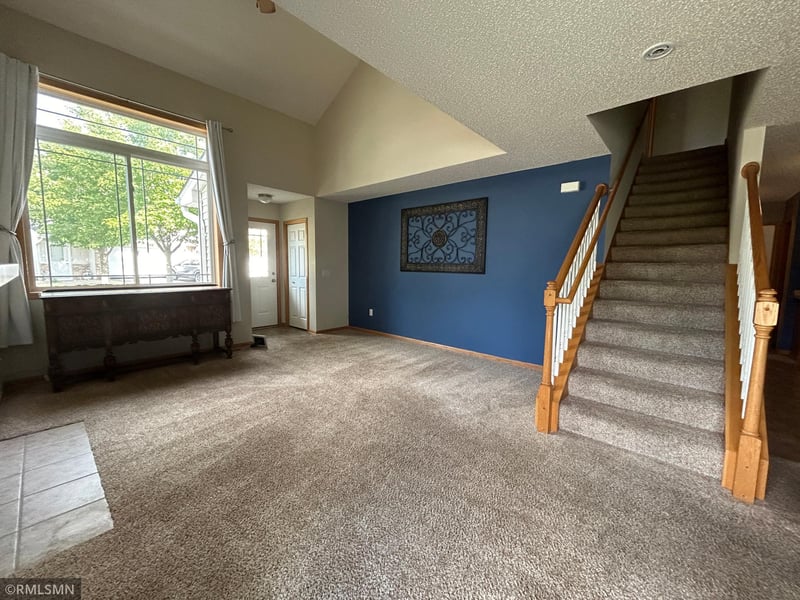 511 French Ln, Dundas, MN 55019