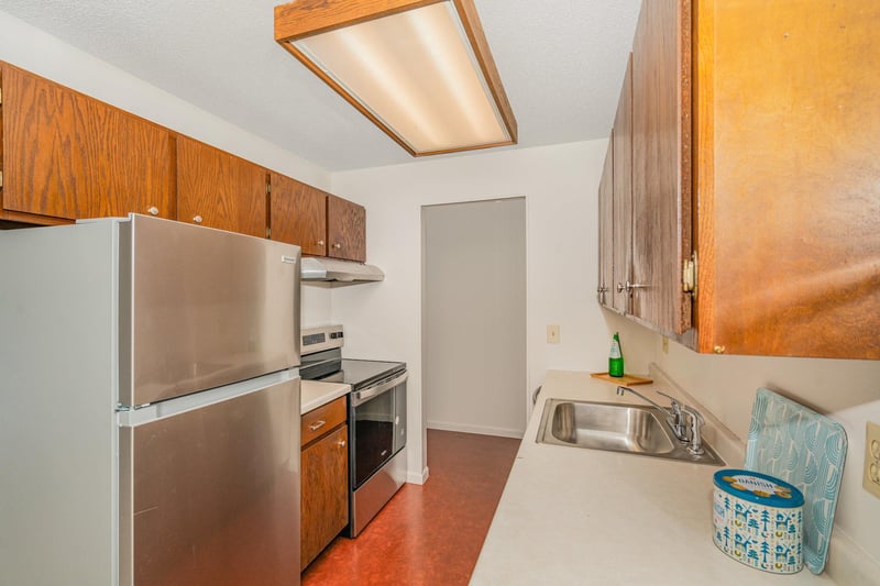 3421 Kent St #603, Shoreview, MN 55126
