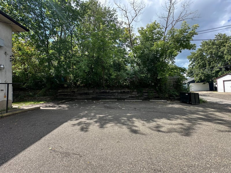 1711 7th St E, Saint Paul, MN 55106