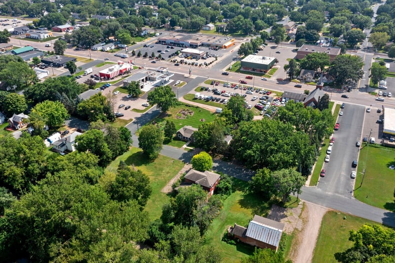 720 Bluff Ave E, Shakopee, MN 55379