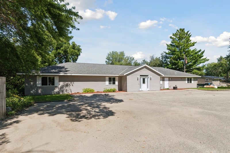 270 W Milkiway Ave W, Lake Lillian, MN 56253