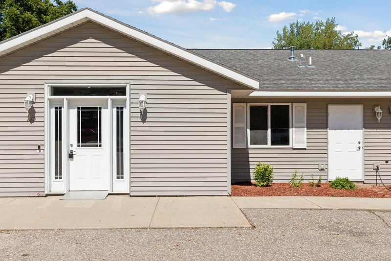 270 W Milkiway Ave W, Lake Lillian, MN 56253