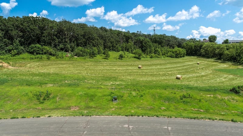 1010 Golfview Dr, Preston, MN 55965