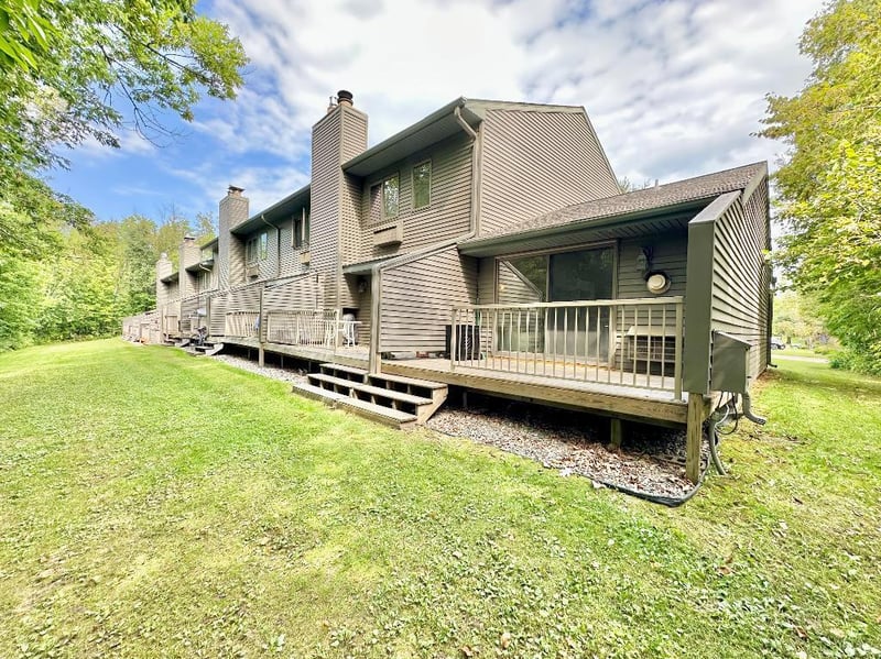 383 Quadna Mountain Rd, Hill City, MN 55748