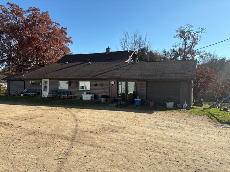 41 County Line Ave, Clear Lake, WI 54005