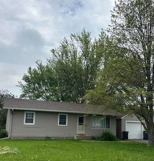 305 6th St SW, Kasson, MN 55944