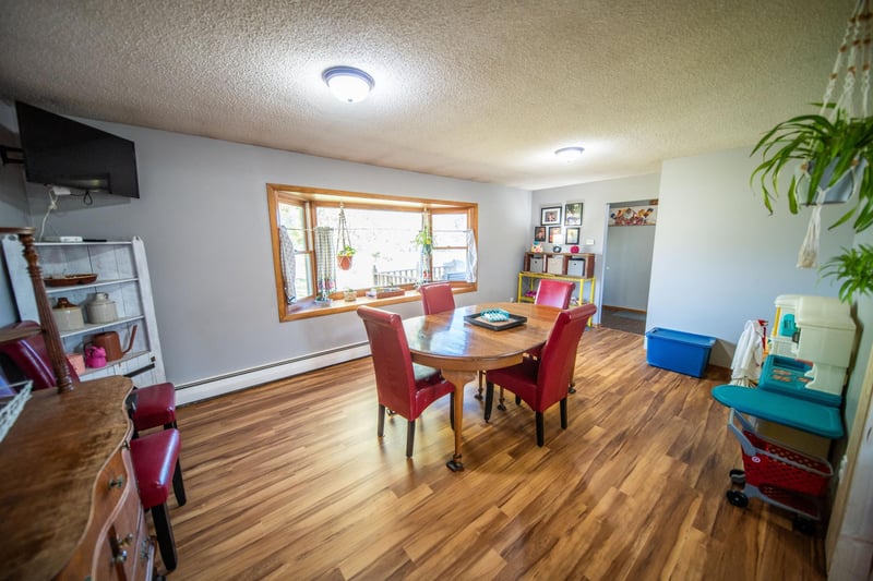 27289 590th St, Mantorville, MN 55955