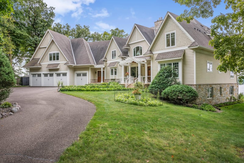 1145 Tonkawa Rd, Orono, MN 55356