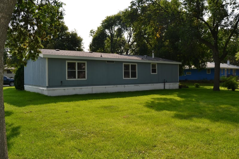 106 King St, Hendricks, MN 56136