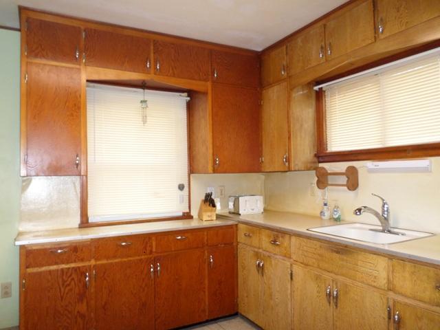 414 Hamilton Ave NE, Red Lake Falls, MN 56750
