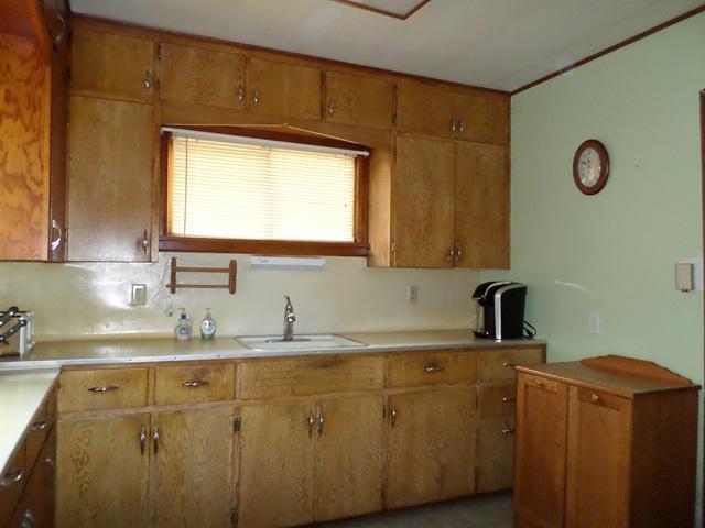 414 Hamilton Ave NE, Red Lake Falls, MN 56750