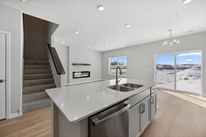 10334 Birchwood Cir, Victoria, MN 55318