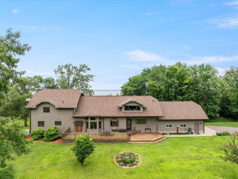 11292 Half Moon Dr, Merrifield, MN 56465