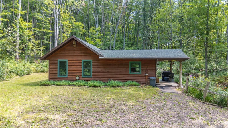 N8570 Sand Pit Rd, Trego, WI 54888
