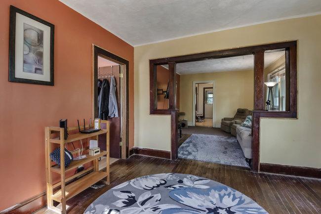 2139 12th St, Eau Claire, WI 54703