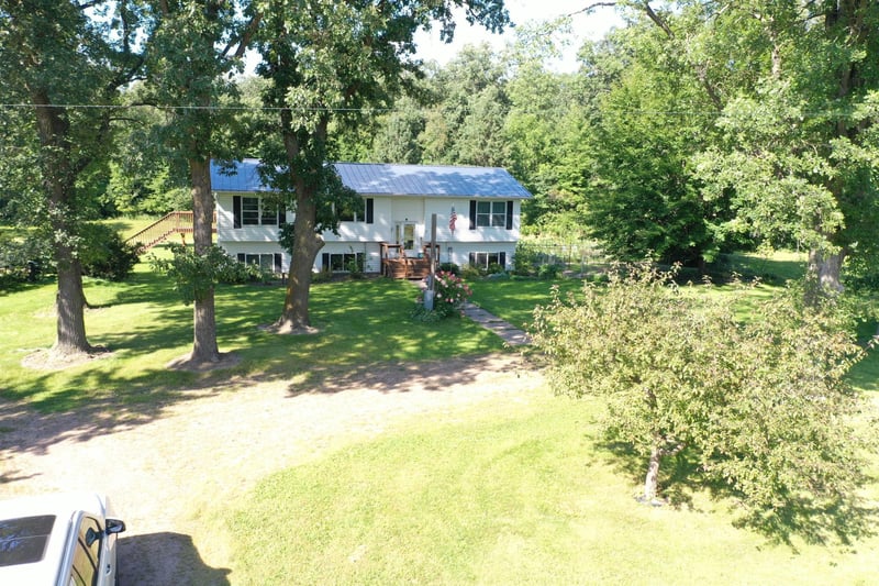 67 60th Ave, Clayton, WI 54004