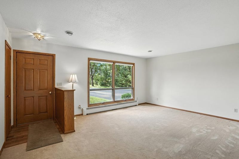 11550 Deuce Rd, Elko New Market, MN 55020