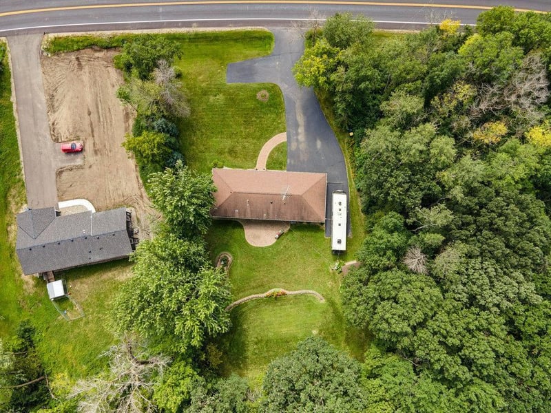 11550 Deuce Rd, Elko New Market, MN 55020