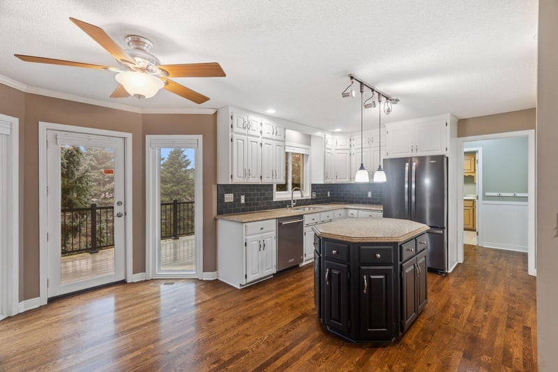2987 Frank St, Maplewood, MN 55109
