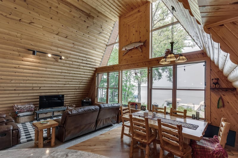 4426 Pine Point Dr NW, Walker, MN 56484