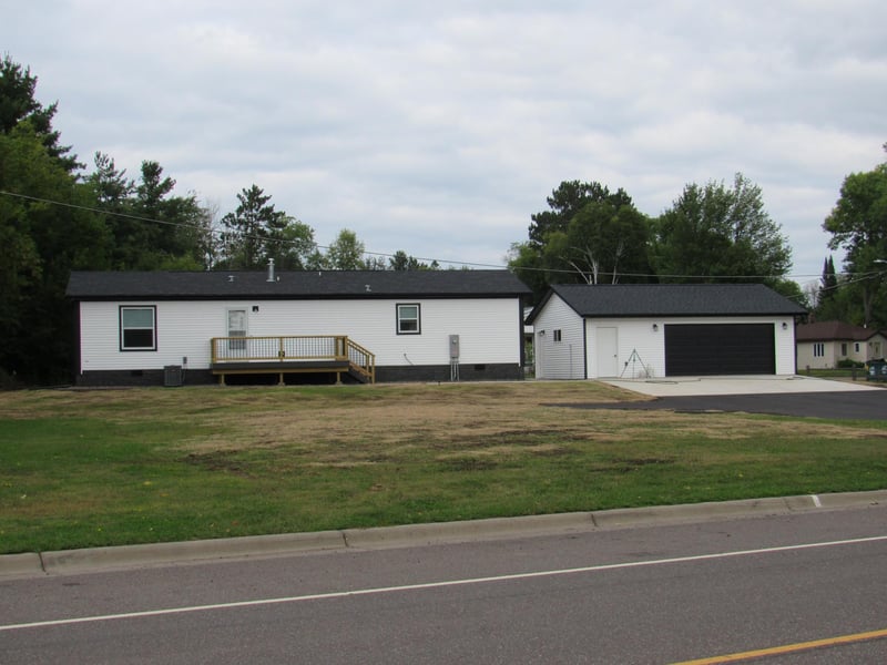 825 Folz Blvd, Moose Lake, MN 55767