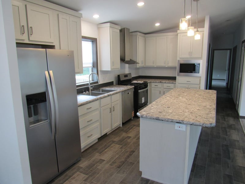 825 Folz Blvd, Moose Lake, MN 55767