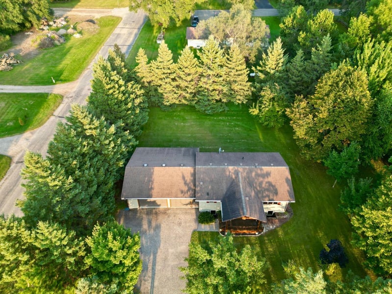 423 N Sunset Ave, Parkers Prairie, MN 56361