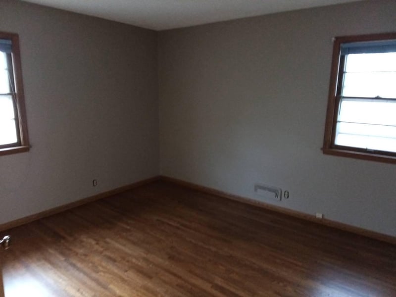 5107 Winchester Ln, Brooklyn Center, MN 55429