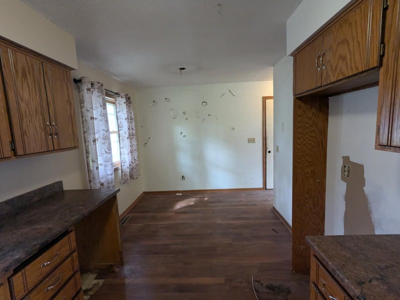 345 Grant Ave SW, Richmond, MN 56368