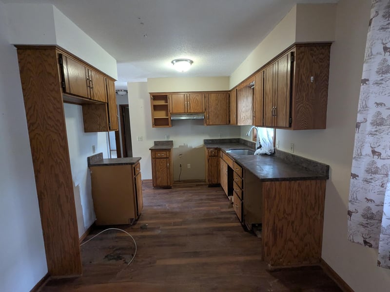 345 Grant Ave SW, Richmond, MN 56368