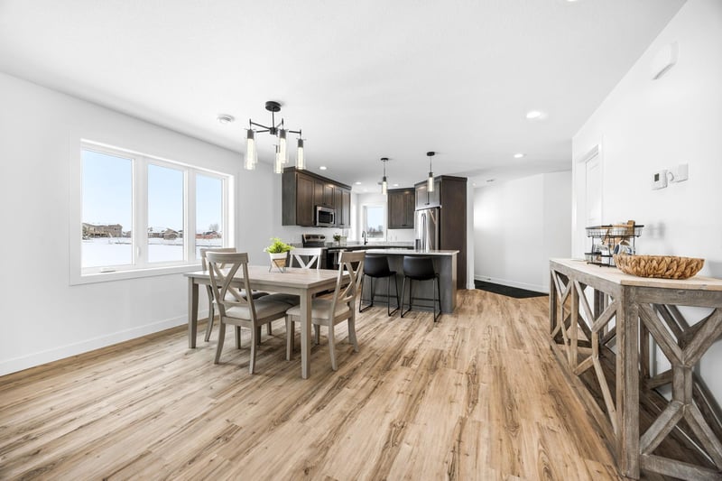 254 Eau Claire Ave SE, Hutchinson, MN 55350