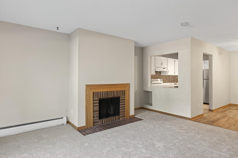 10301 Cedar Lake Rd #113, Minnetonka, MN 55305
