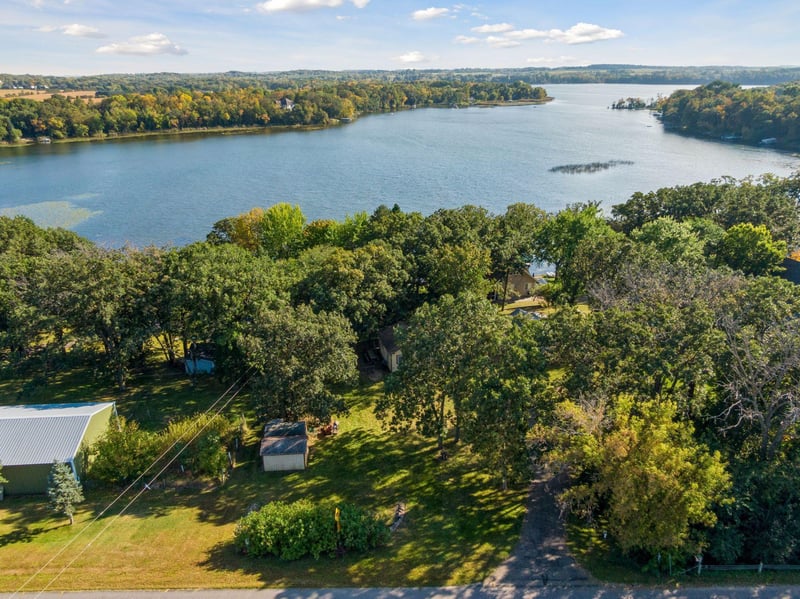 21488 Big Lake Rd, Richmond, MN 56368