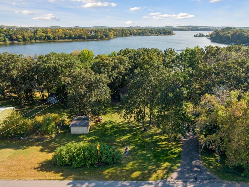 21488 Big Lake Rd, Richmond, MN 56368