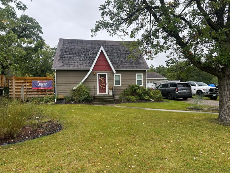 609 S Main St, Badger, MN 56714