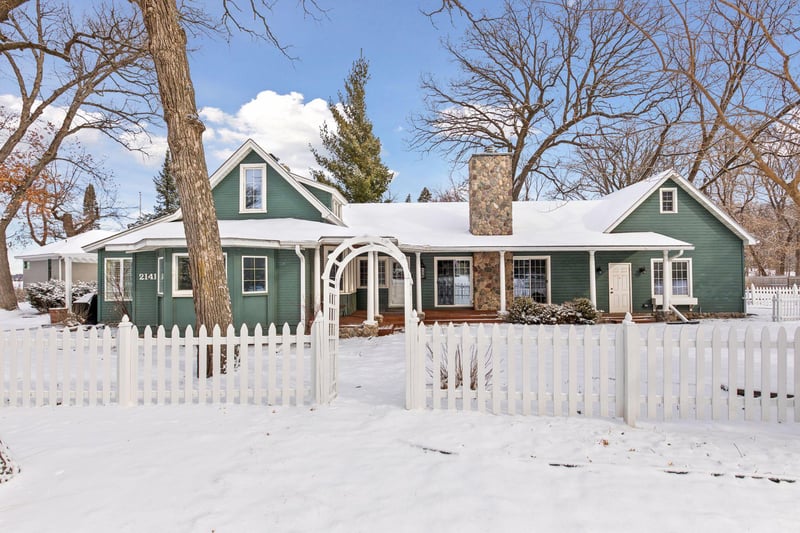 2141 Park Ave, White Bear Lake, MN 55110
