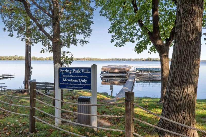 2141 Park Ave, White Bear Lake, MN 55110