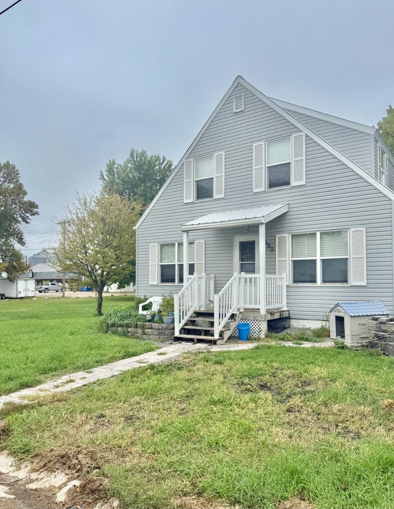680 1st St E, Lake Lillian, MN 56253