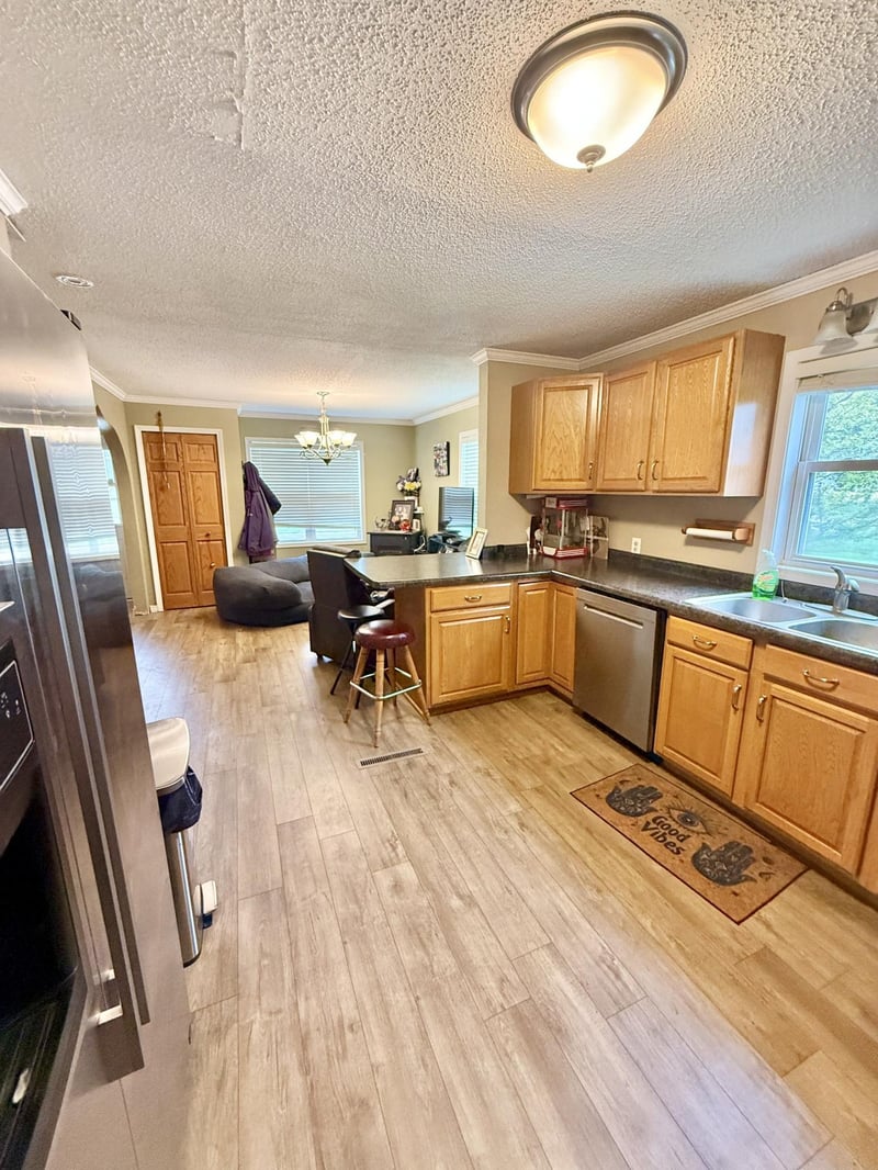 680 1st St E, Lake Lillian, MN 56253