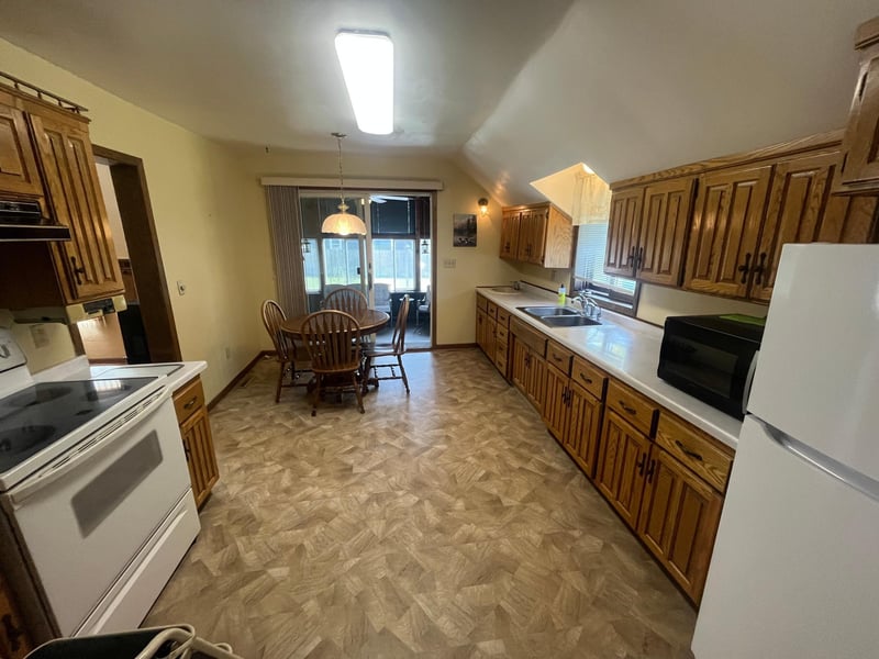 413 2nd Ave S, Erskine, MN 56535