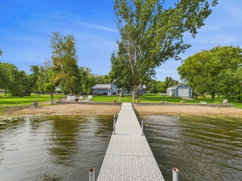 19364 Two Rivers Rd, Avon, MN 56310
