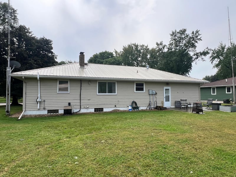 537 E Ronning Ave, Appleton, MN 56208