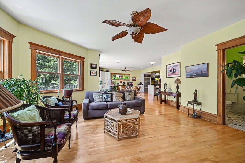 2012 Iglehart Ave, Saint Paul, MN 55104