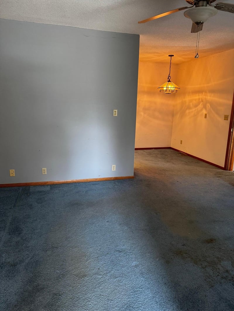 114 W 2nd St S, Truman, MN 56088
